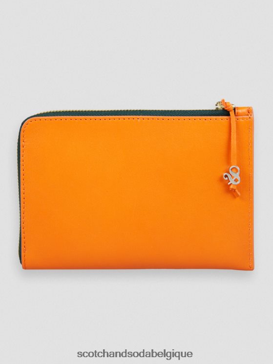 accessoires Scotch & Soda portefeuille de voyage en cuir- Scotch and Soda Bruxelles coucher de soleil orange 6BZRBF273