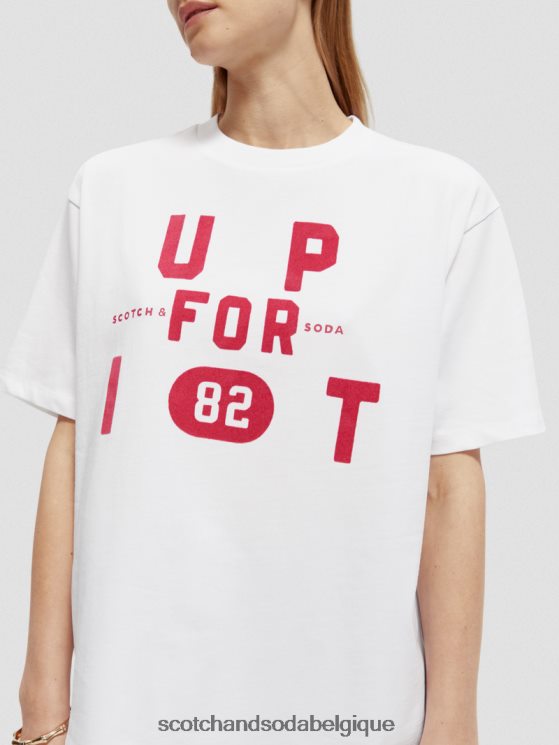vêtements Scotch & Soda t-shirt ample à imprimé graphique- Scotch and Soda Liﾨﾨge blanc 6BZRBF60