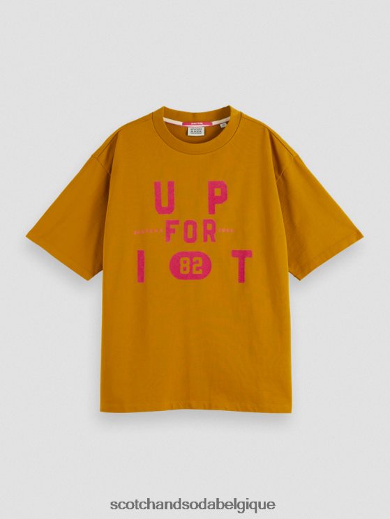vêtements Scotch & Soda t-shirt ample à imprimé graphique- Scotch and Soda parfum caramel 6BZRBF61