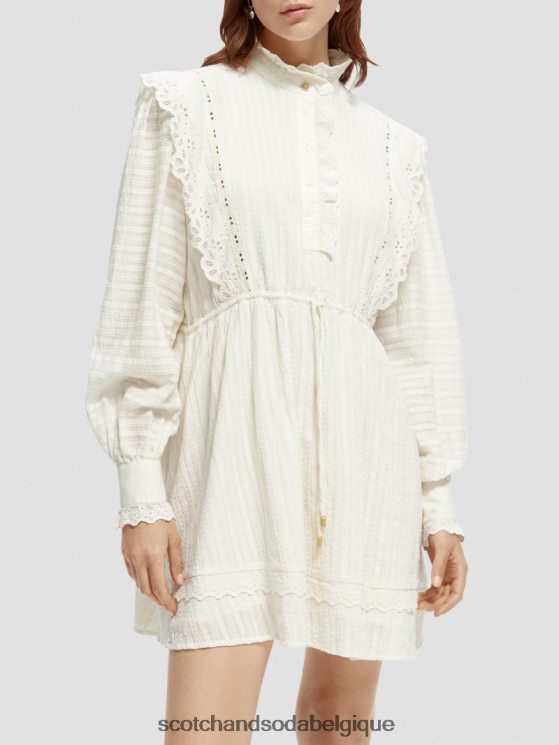 vêtements Scotch & Soda robe courte en broderie anglaise en coton biologique- Scotch and Soda Bruxelles vanille blanche 6BZRBF12