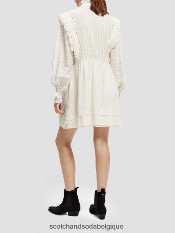 vêtements Scotch & Soda robe courte en broderie anglaise en coton biologique- Scotch and Soda Bruxelles vanille blanche 6BZRBF12