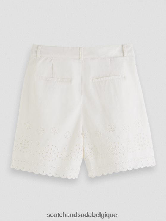 vêtements Scotch & Soda short en broderie anglaise en coton biologique- Scotch and Soda shop online vanille blanche 6BZRBF242