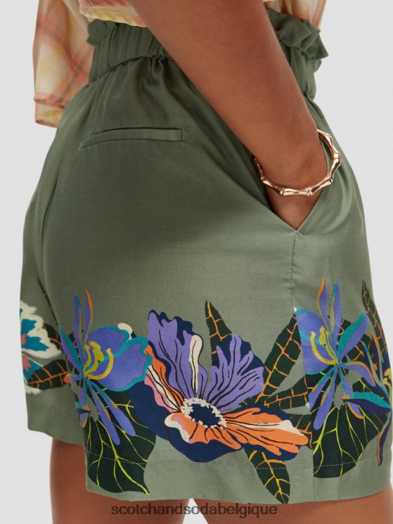 vêtements Scotch & Soda short imprimé taille haute élastiqué- Scotch and Soda Liﾨﾨge tennis vert 6BZRBF240