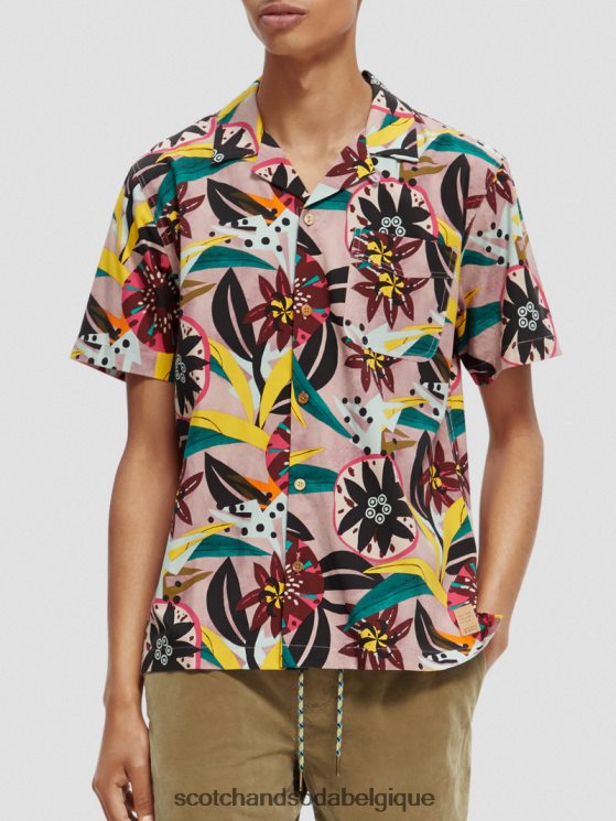 vêtements Scotch & Soda chemise de camp imprimée à manches courtes- Scotch and Soda Liﾨﾨge combiner un 6BZRBF285