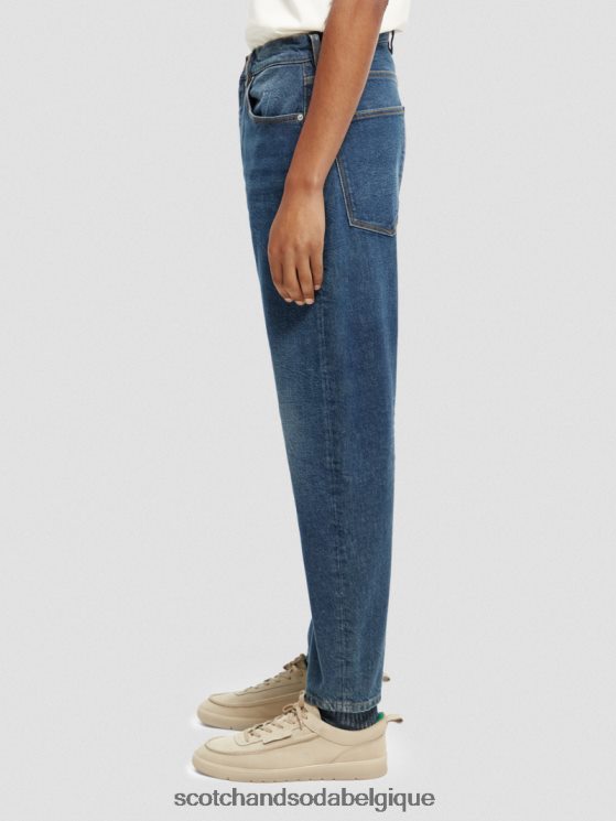 vêtements Scotch & Soda le jean ample fuselé The Dean- Scotch and Soda femme promenade 6BZRBF590