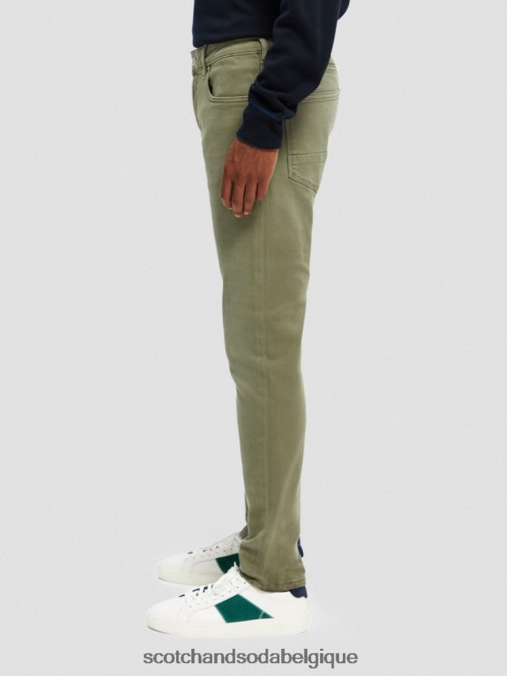 vêtements Scotch & Soda le jean teint en pièce coupe super slim- Scotch and Soda Liﾨﾨge vert militaire 6BZRBF582