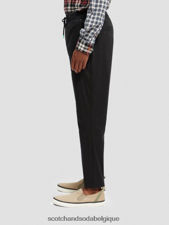 vêtements Scotch & Soda le jogger classique en popeline coupe fuselée préféré- Scotch and Soda parfum noir 6BZRBF484