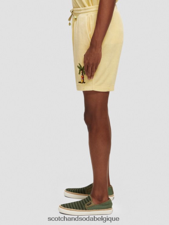 vêtements Scotch & Soda bermuda en tissu éponge à broderies- Scotch and Soda Liﾨﾨge banane 6BZRBF591